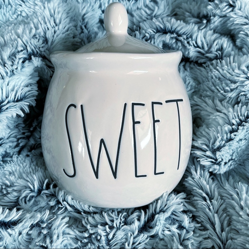 Rae Dunn Sweet Jar With Lid